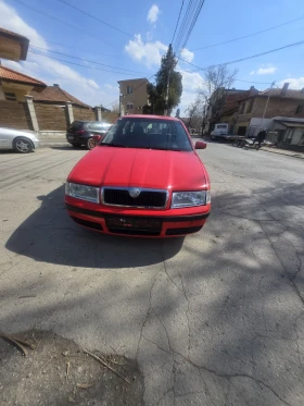Skoda Octavia 1.9 тди 90к.с във безупречно състояние. 