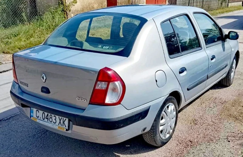 Renault Symbol, снимка 5 - Автомобили и джипове - 46961830