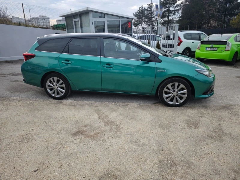 Toyota Auris SW HYBRID* ОТЛИЧЕН* ТОП ОФЕРТА* , снимка 5 - Автомобили и джипове - 48417844