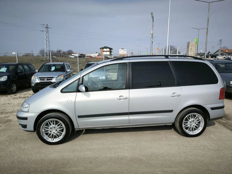 VW Sharan 1.9TDI Automatic , снимка 6 - Автомобили и джипове - 49304982