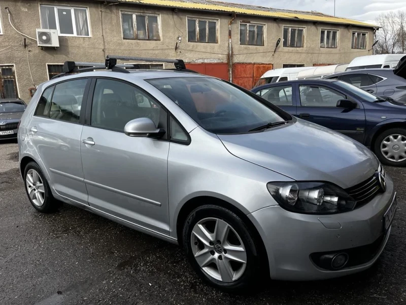 VW Golf Plus 1.6tdi, снимка 9 - Автомобили и джипове - 52458386