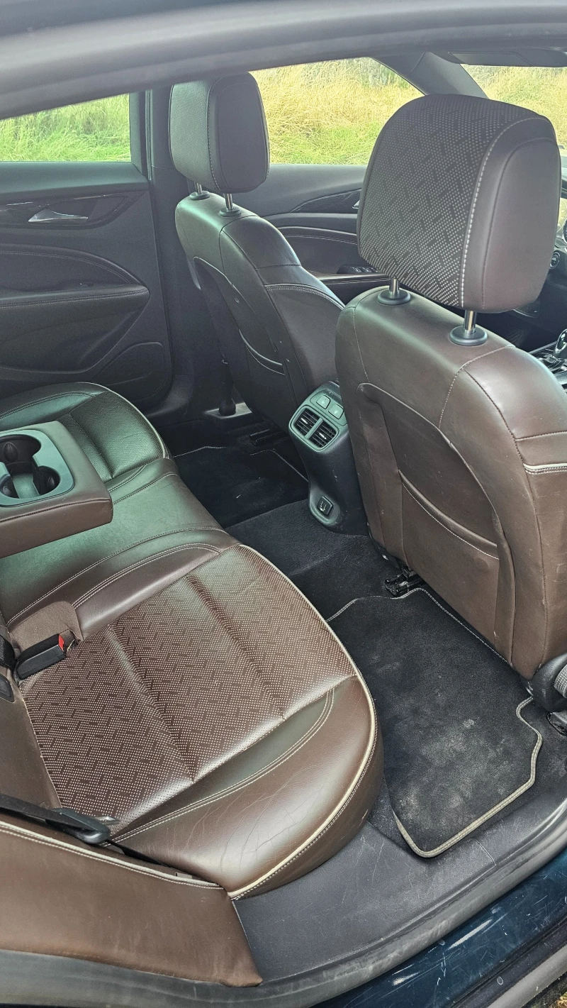 Opel Insignia, снимка 8 - Автомобили и джипове - 50866892