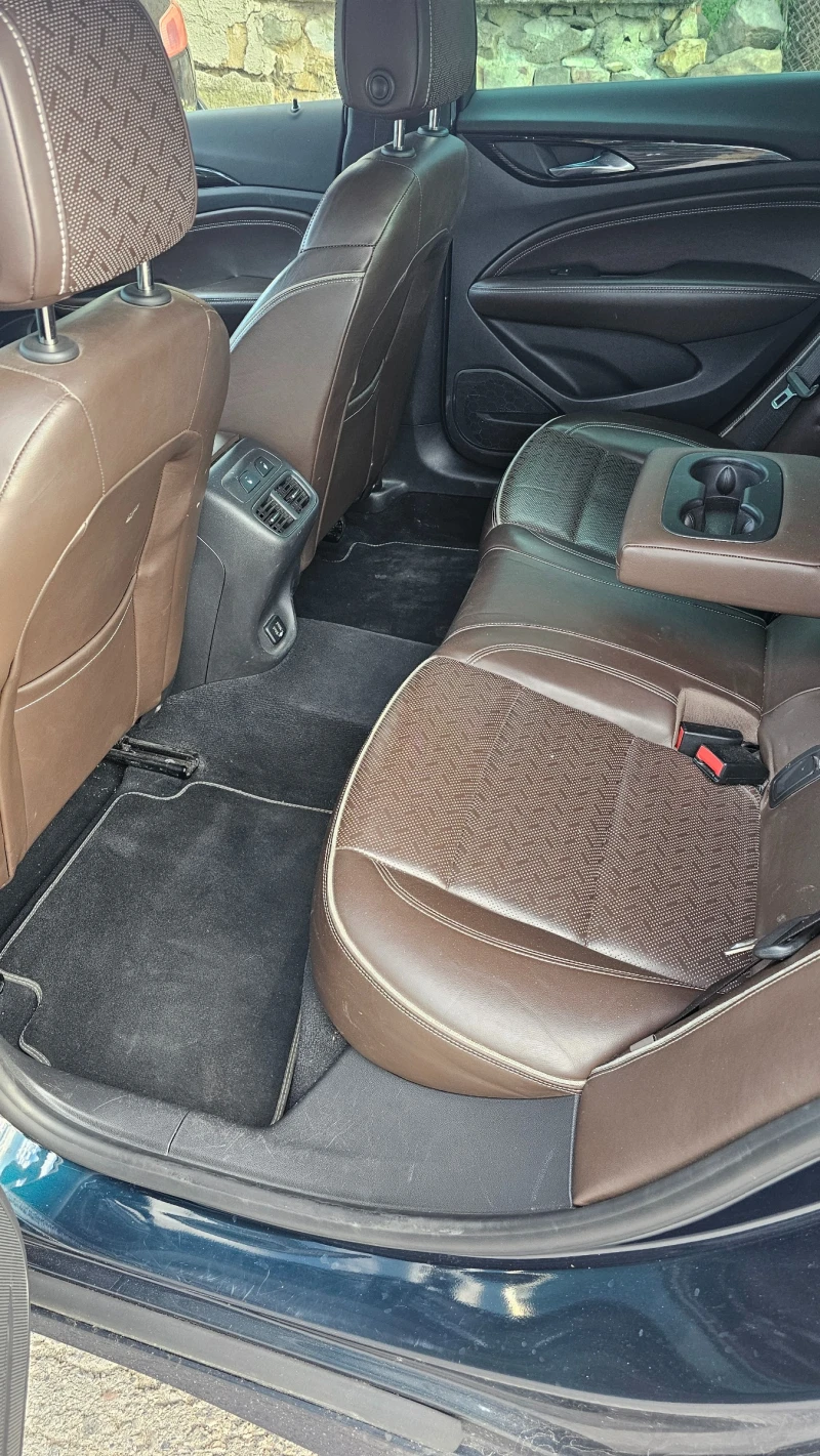 Opel Insignia, снимка 6 - Автомобили и джипове - 50866892