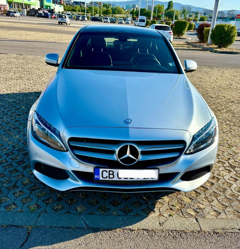 Mercedes-Benz C 300, снимка 2 - Автомобили и джипове - 51035887