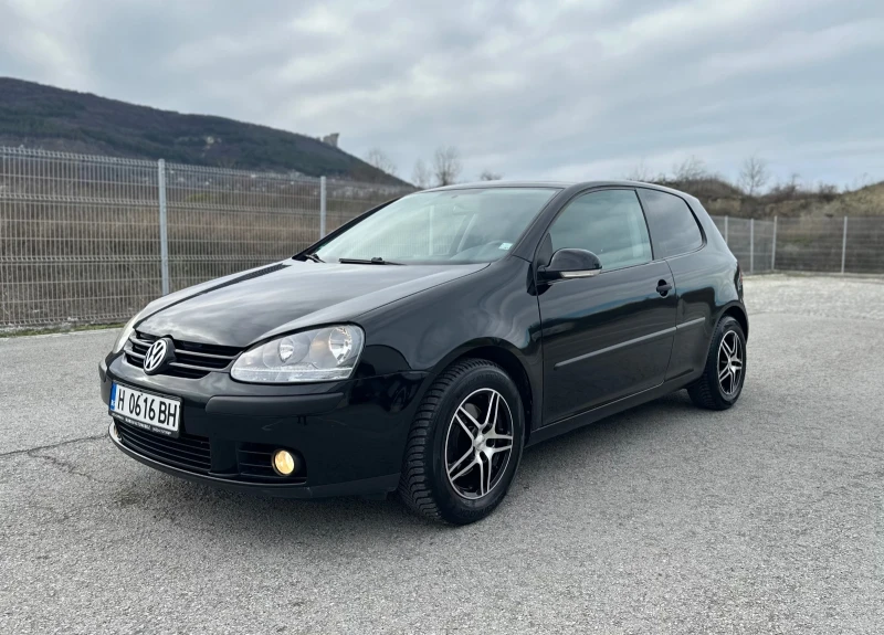 VW Golf 1.6MPI 102кс , снимка 2 - Автомобили и джипове - 53499181