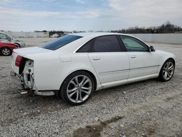 Audi S8  - изображение 6