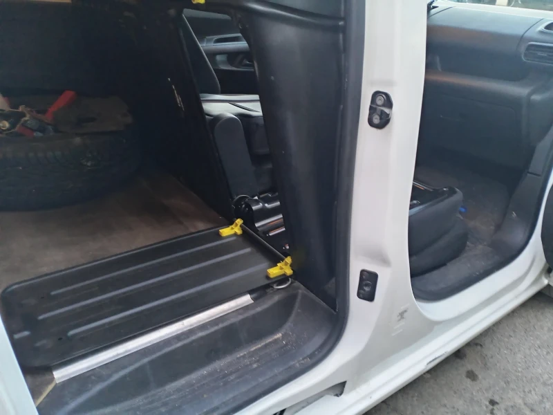 Opel Combo 1.5 dCi - 17280 лв. - 89873187 | Car24.bg