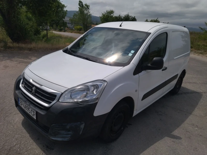 Peugeot Partner 1.6 HDI - 3 местно - 9000 лв. - 66081854 1