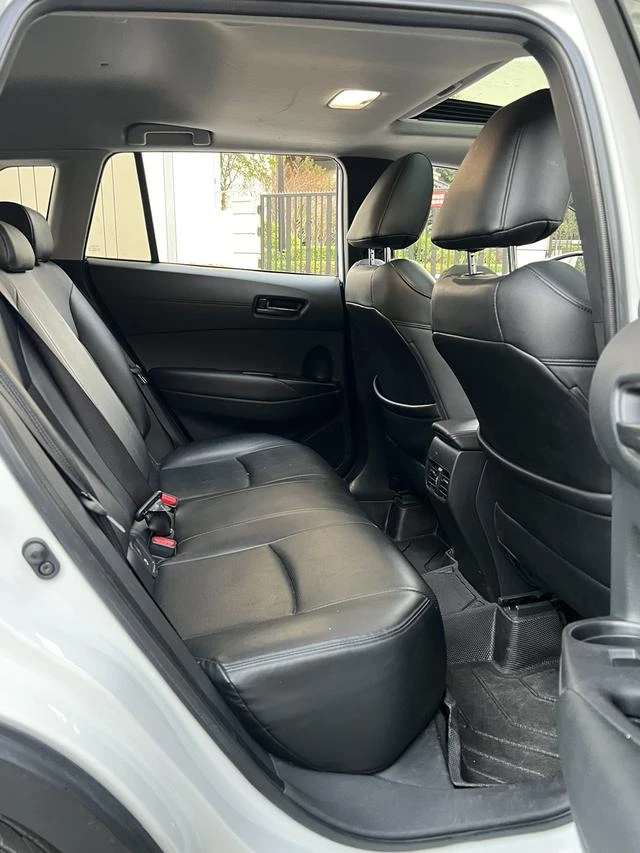 Toyota Corolla Cross  - изображение 8