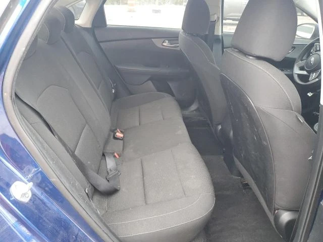 Kia Forte 2.0L 4 Front-wheel Drive - изображение 3