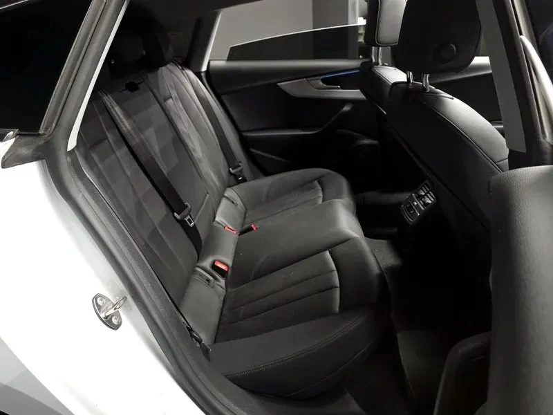 Audi A5 40 Tfsi Quattro Sportback, снимка 12 - Автомобили и джипове - 55349066