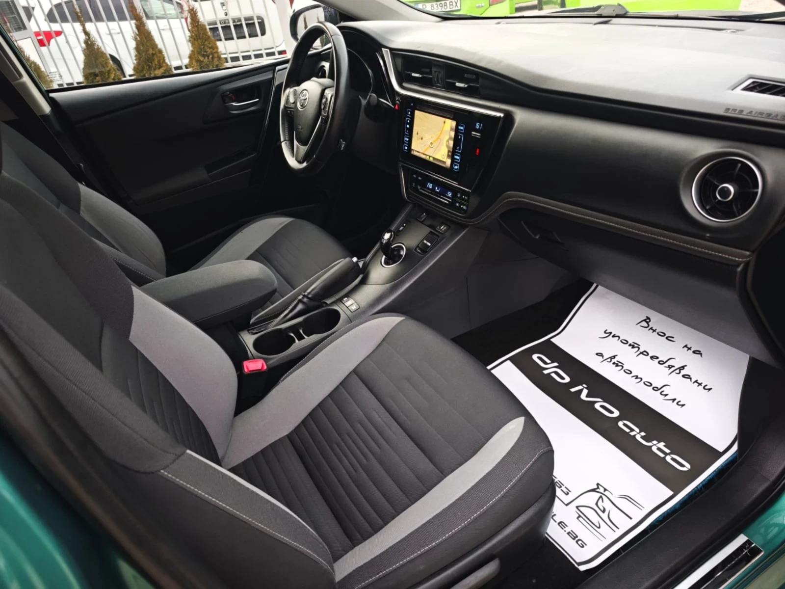 Toyota Auris SW HYBRID* *  *  | Mobile.bg   11