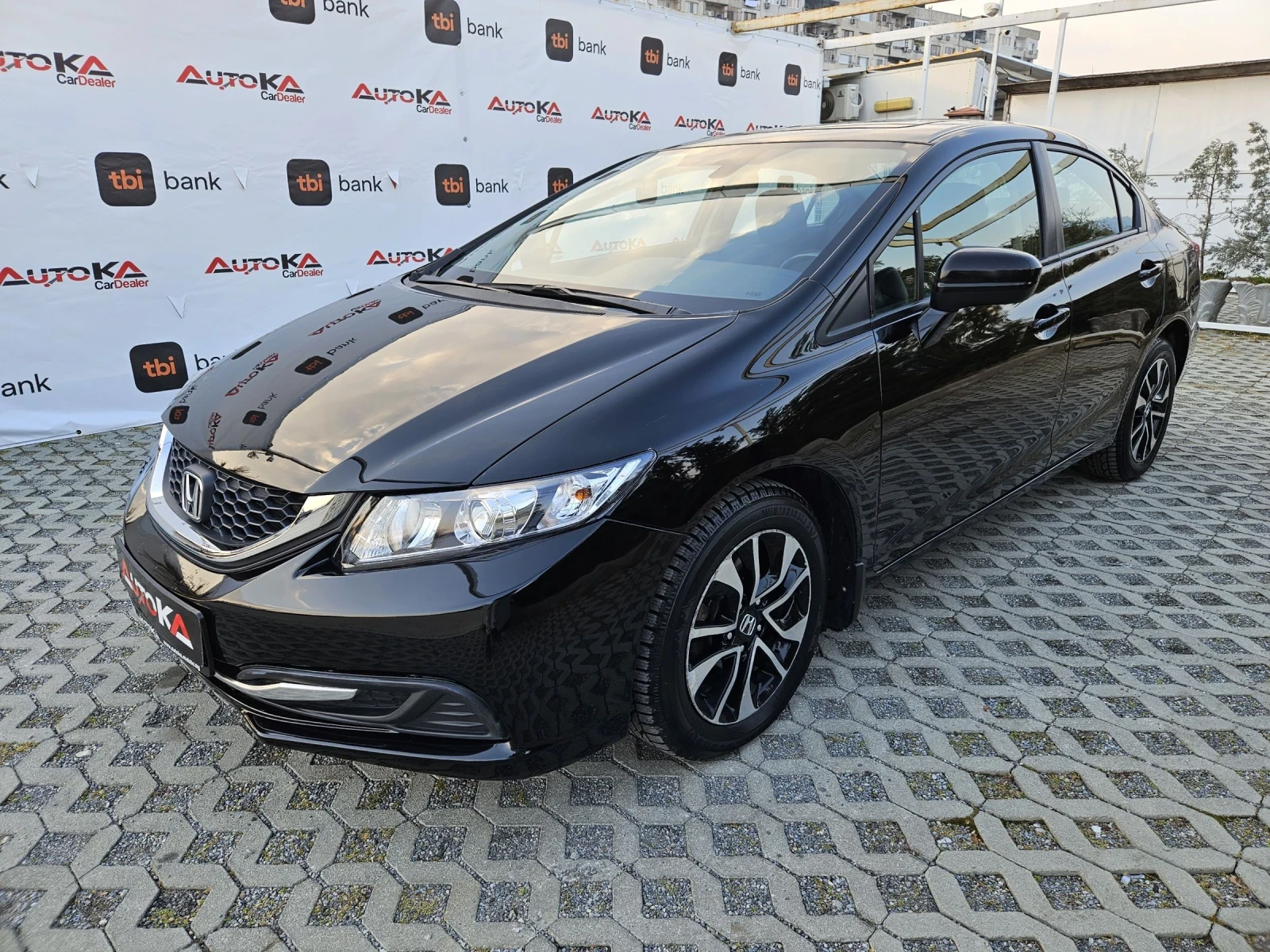 Honda Civic 1.8i-141кс= АВТОМАТ= FACELIFT= ШИБЕДАХ= КАМЕРА  - изображение 6