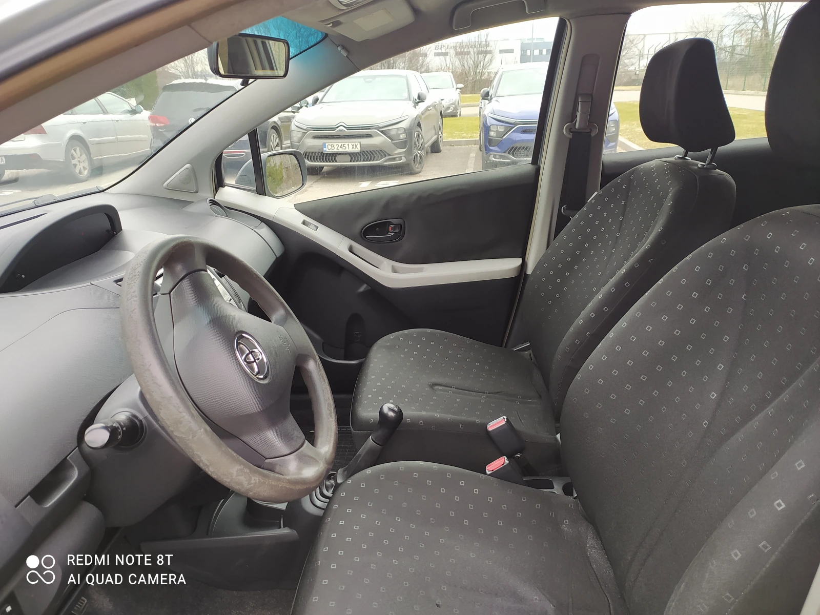 Toyota Yaris 1.4 D, снимка 8 - Автомобили и джипове - 50023291