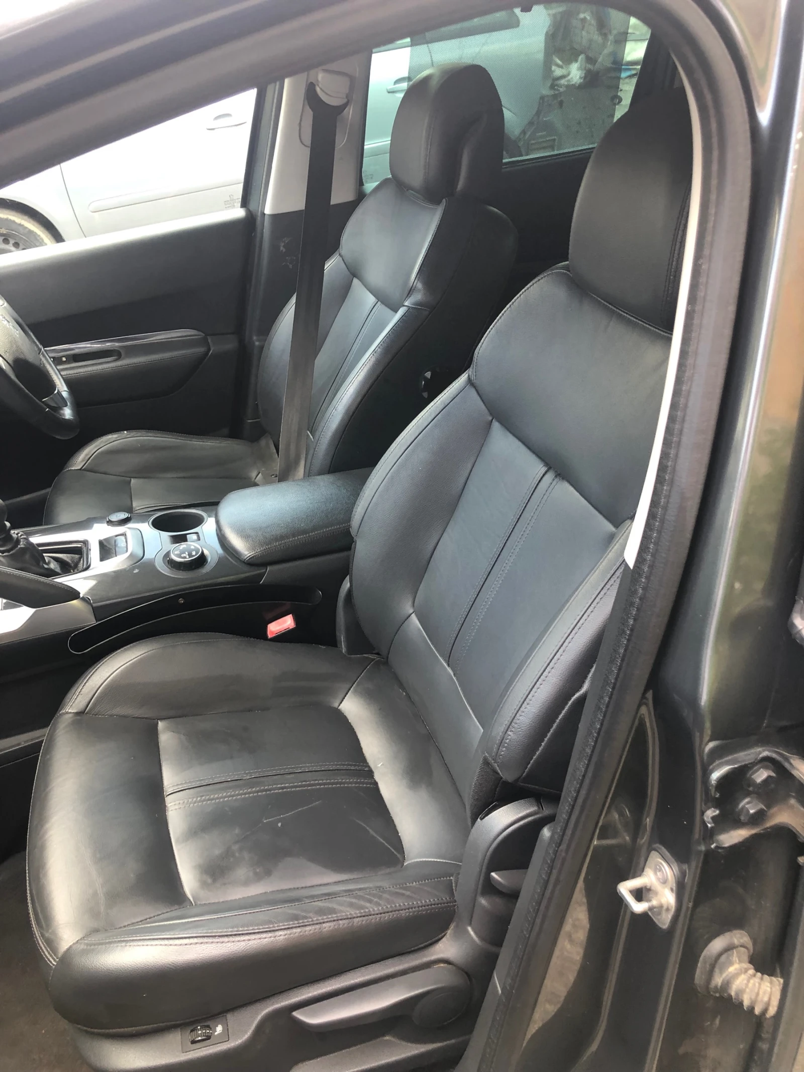 Peugeot 3008 1.6 hdi - изображение 8