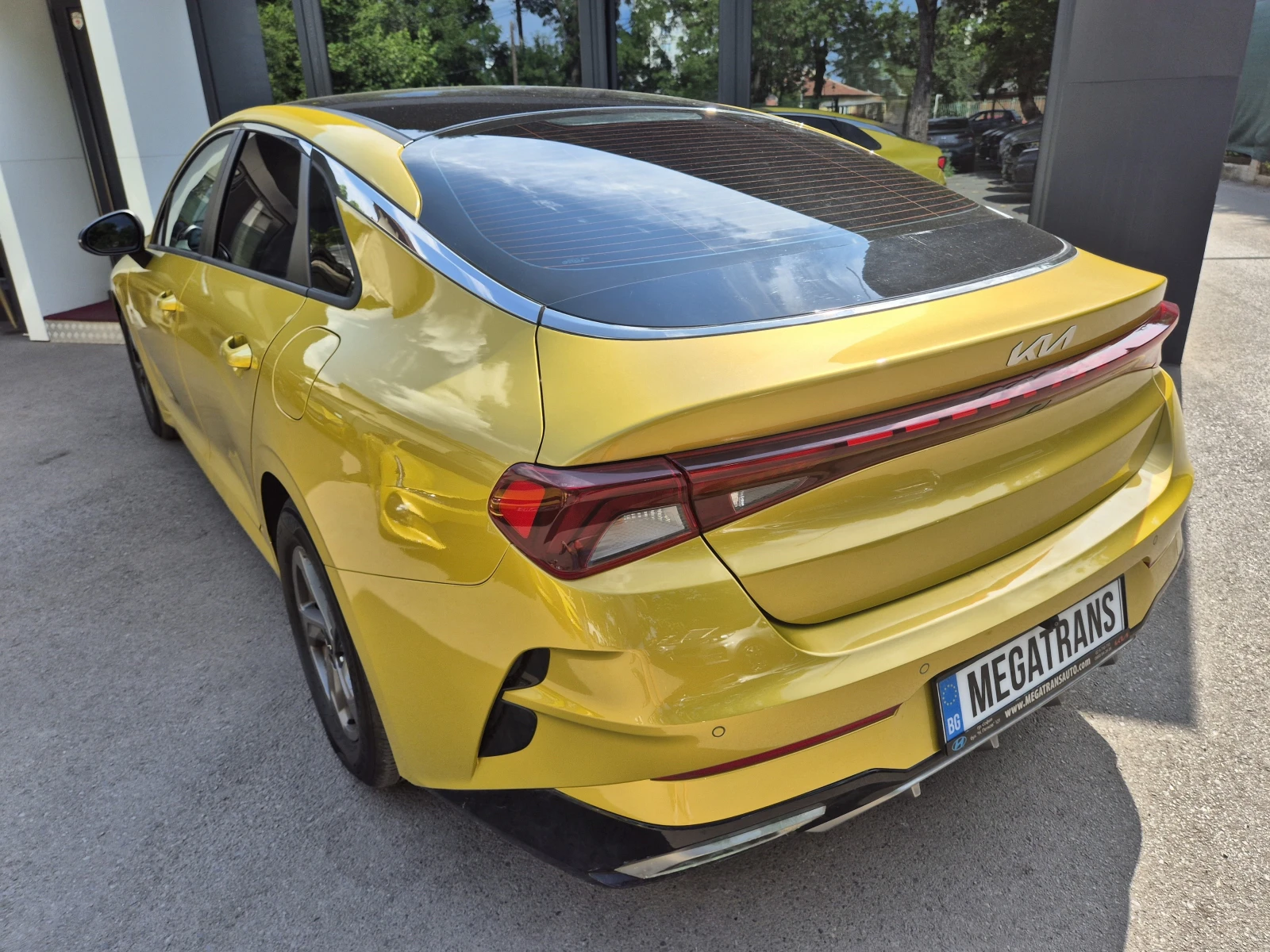 Kia K5 2.0 cm3 LPG ЛИЗИНГ - изображение 4