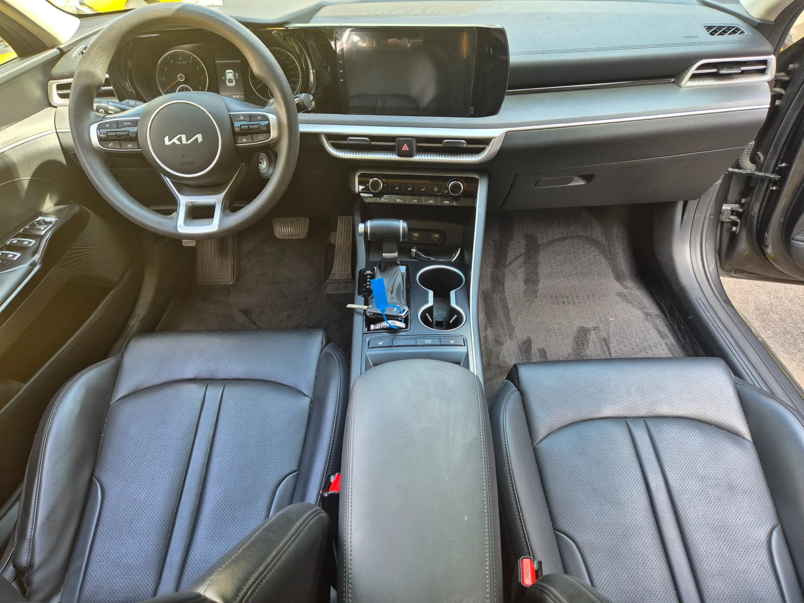 Kia K5 2.0 cm3 LPG ЛИЗИНГ - изображение 9