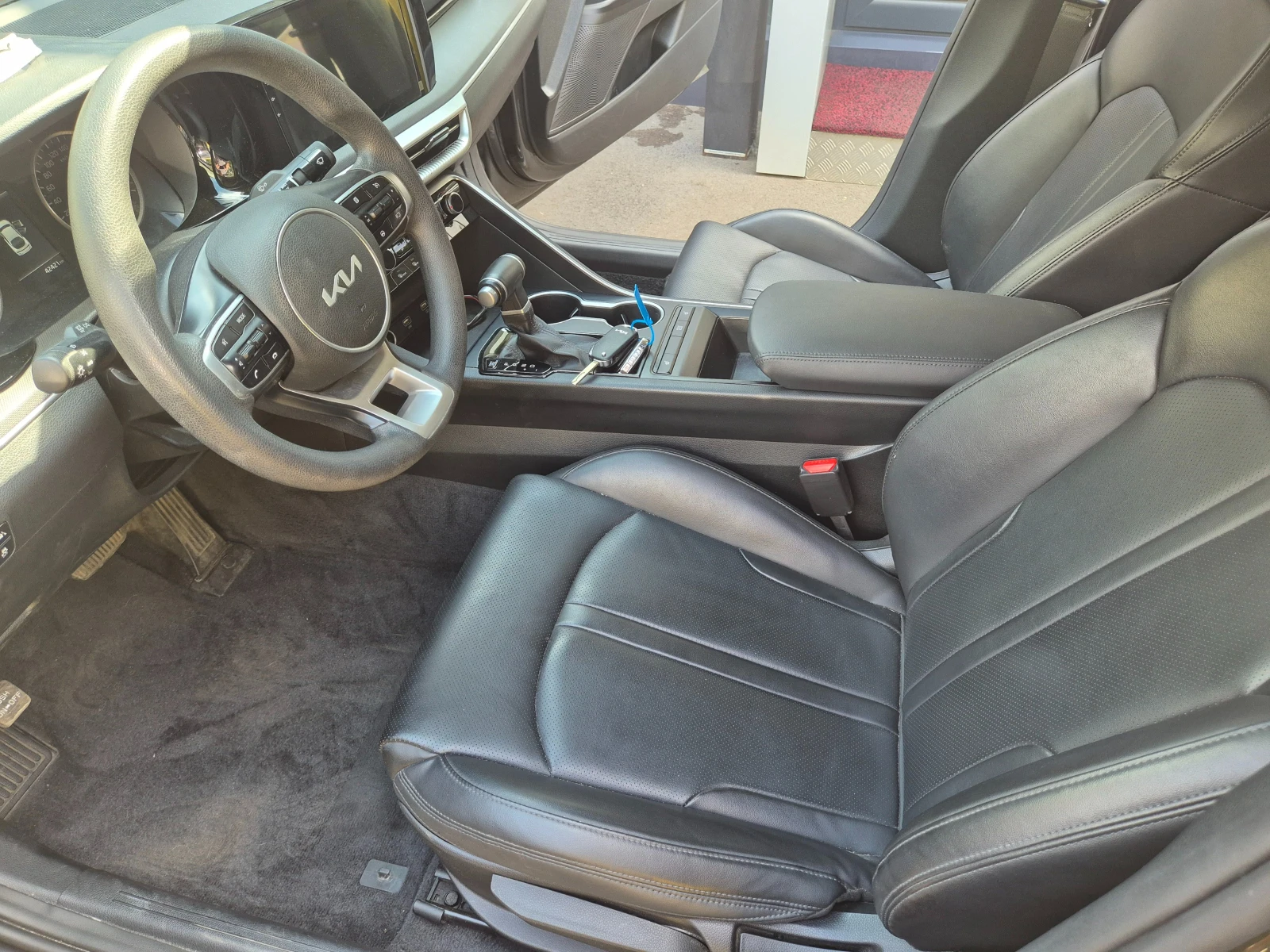 Kia K5 2.0 cm3 LPG ЛИЗИНГ - изображение 5