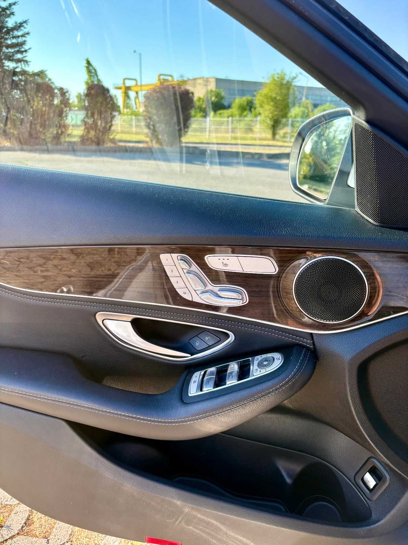 Mercedes-Benz C 300 | Mobile.bg   11