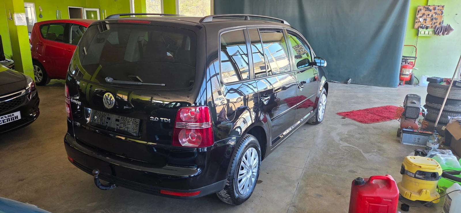 VW Touran 2.0 8- 7- | Mobile.bg   4