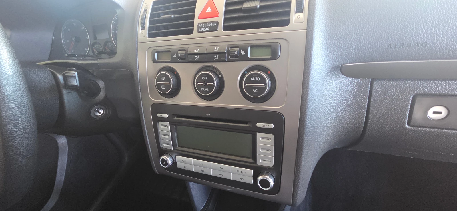 VW Touran 2.0 8- 7- | Mobile.bg   7