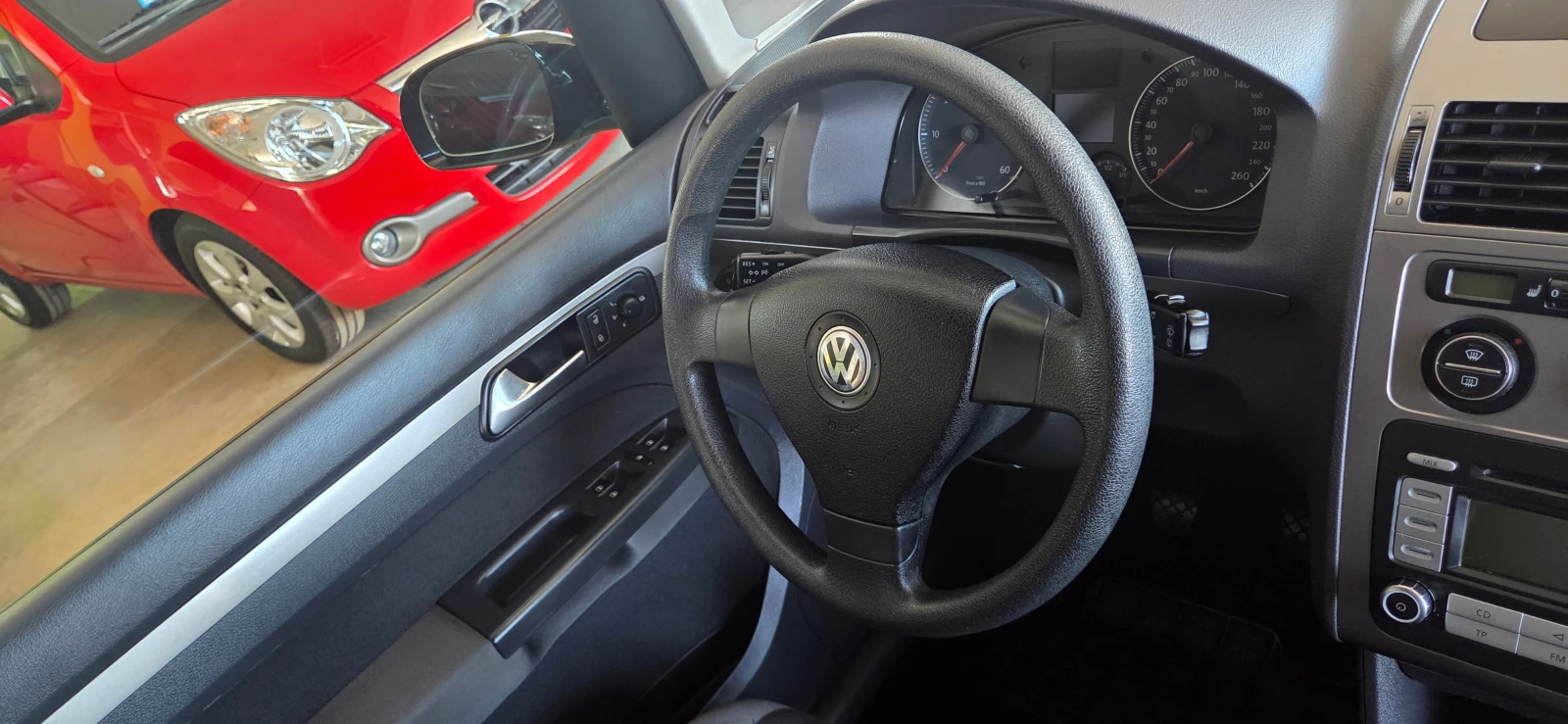 VW Touran 2.0 8- 7- | Mobile.bg   8