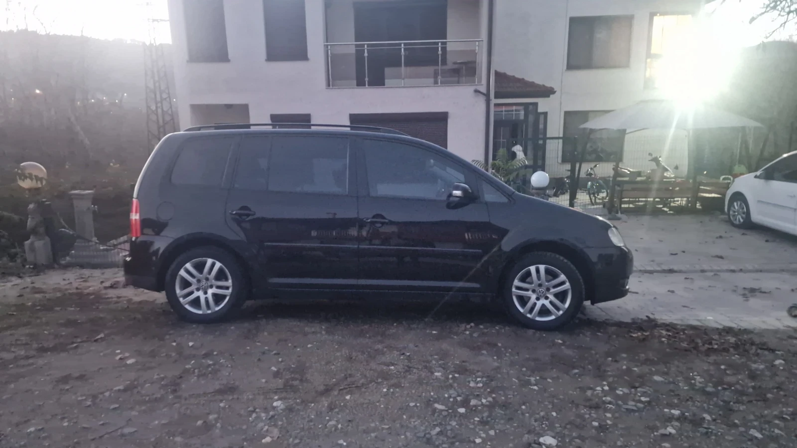 VW Touran  - изображение 3