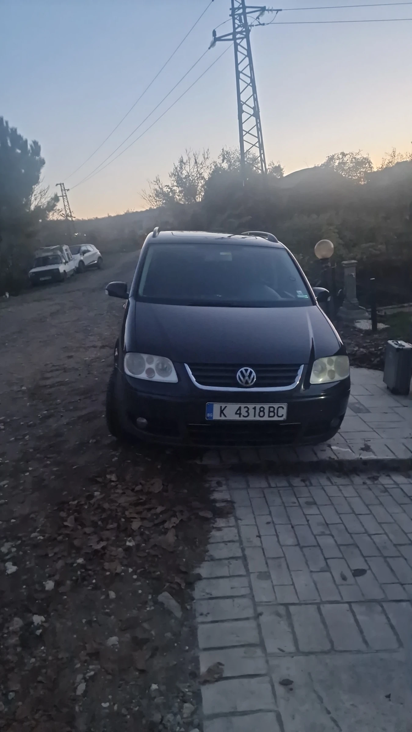 VW Touran  - изображение 2