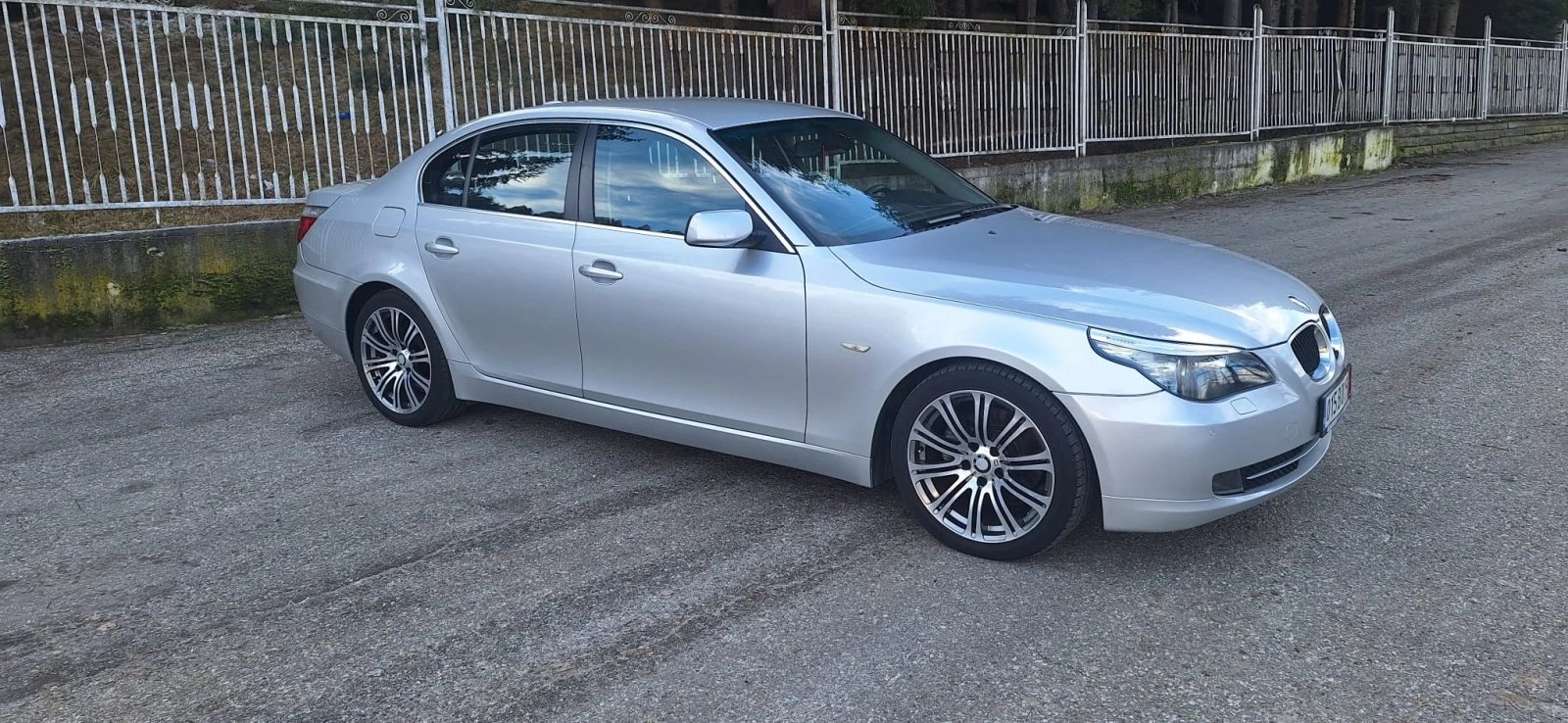 BMW 520 163к.с - изображение 7