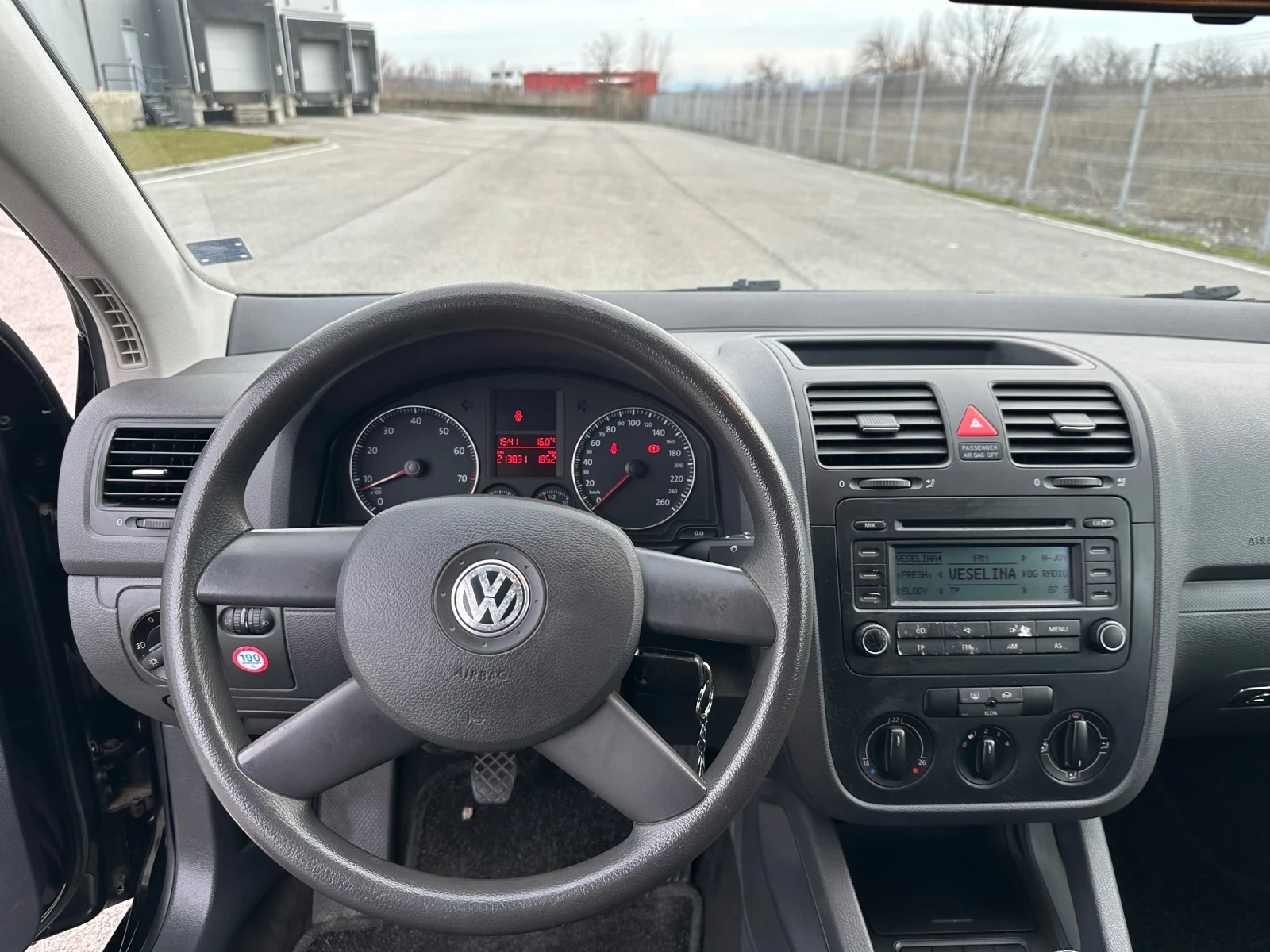 VW Golf 1.6MPI 102кс  - изображение 8