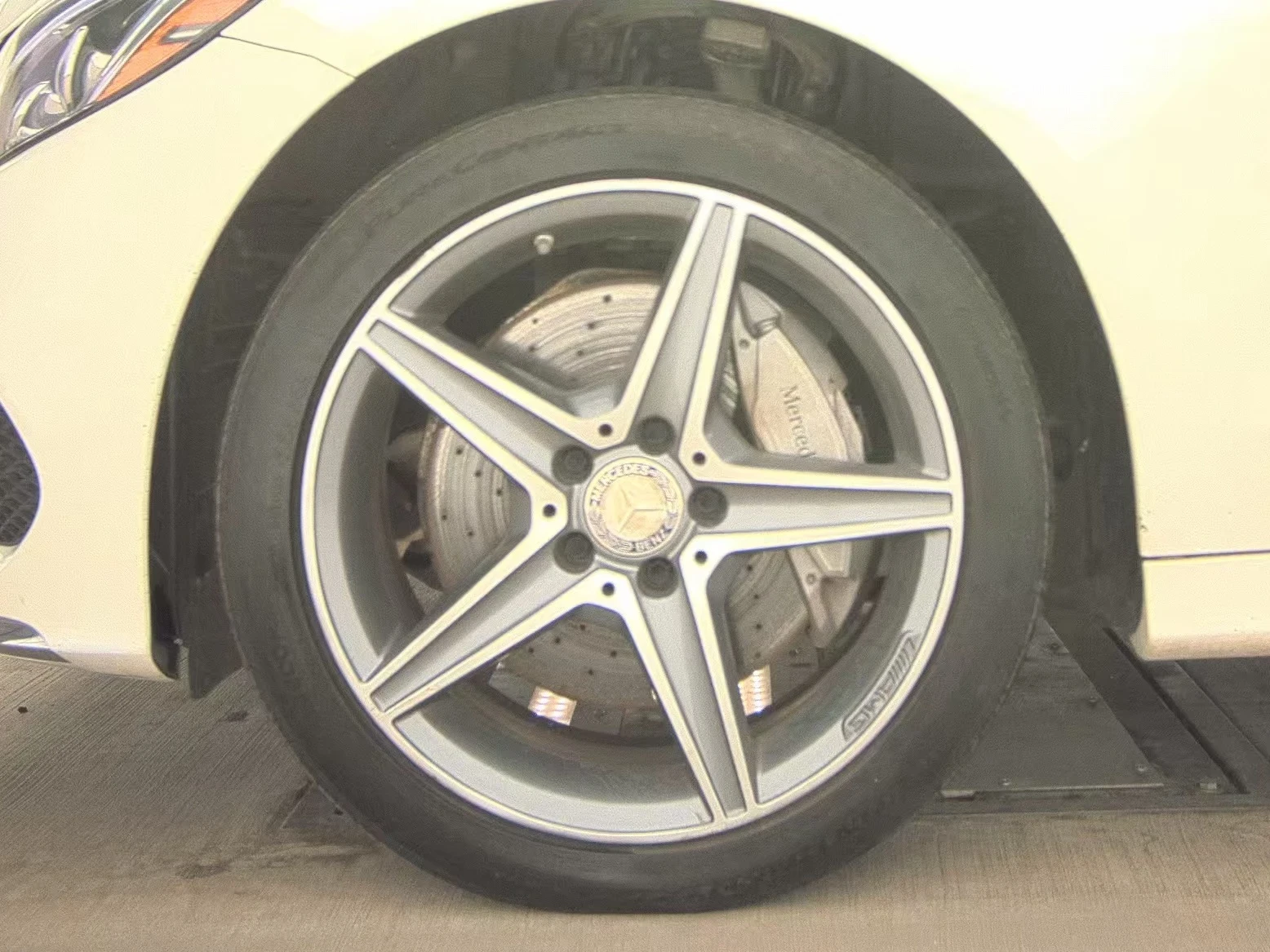 Mercedes-Benz C 300 4MATIC | AMG ПАКЕТ | BURMESTER | ПАНОРАМА |  - изображение 7