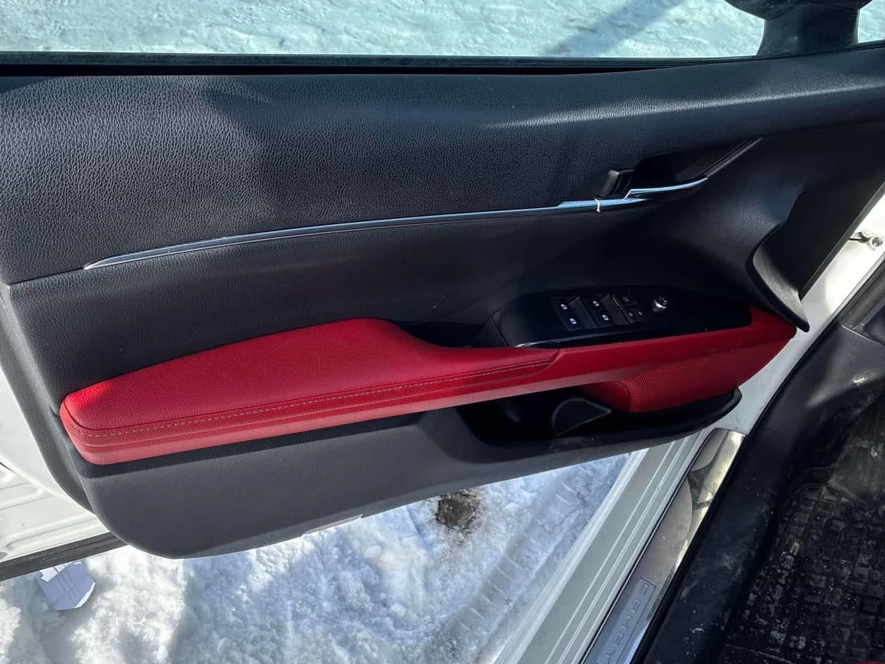 Toyota Camry * XSE * CARFAX * �������� * KEYLESS * �������� *  | Mobile.bg � ����������� 11