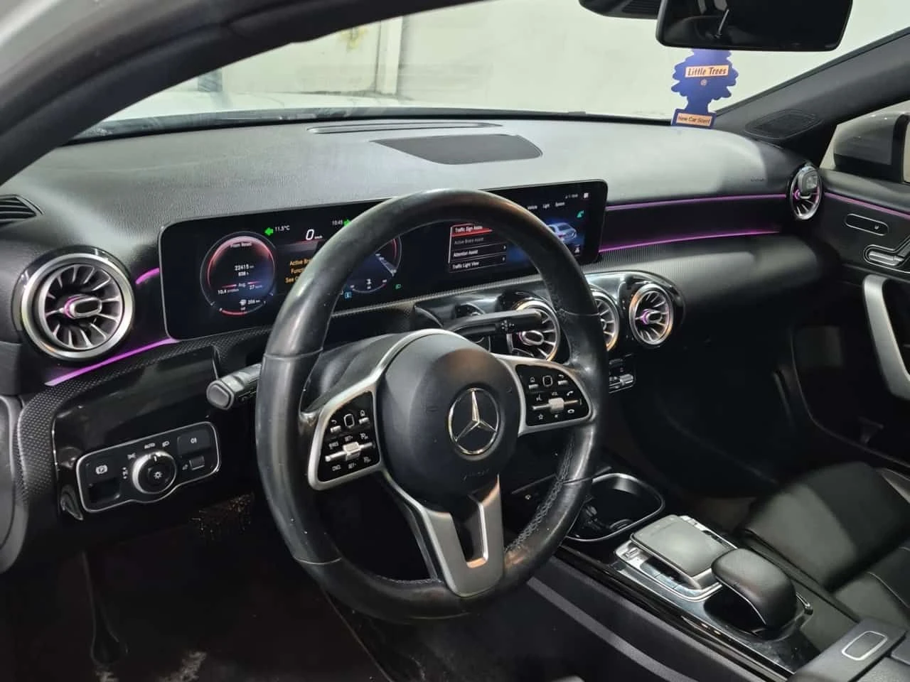 Mercedes-Benz A 220 * CARFAX * ПОДГРЕВИ* АМБИЕНТНО ОСВЕТЛЕНИЕ* ПАМЕТ*  - изображение 9