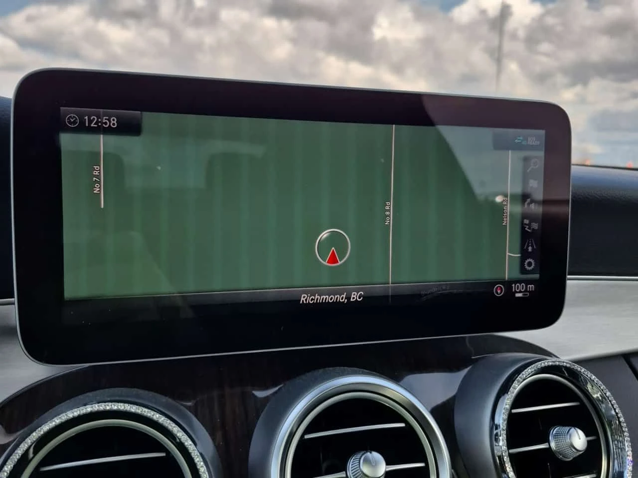 Mercedes-Benz C 300 ПОДГРЕВИ| ПАНОРАМА| CARFAX| , снимка 11 - Автомобили и джипове - 54087008