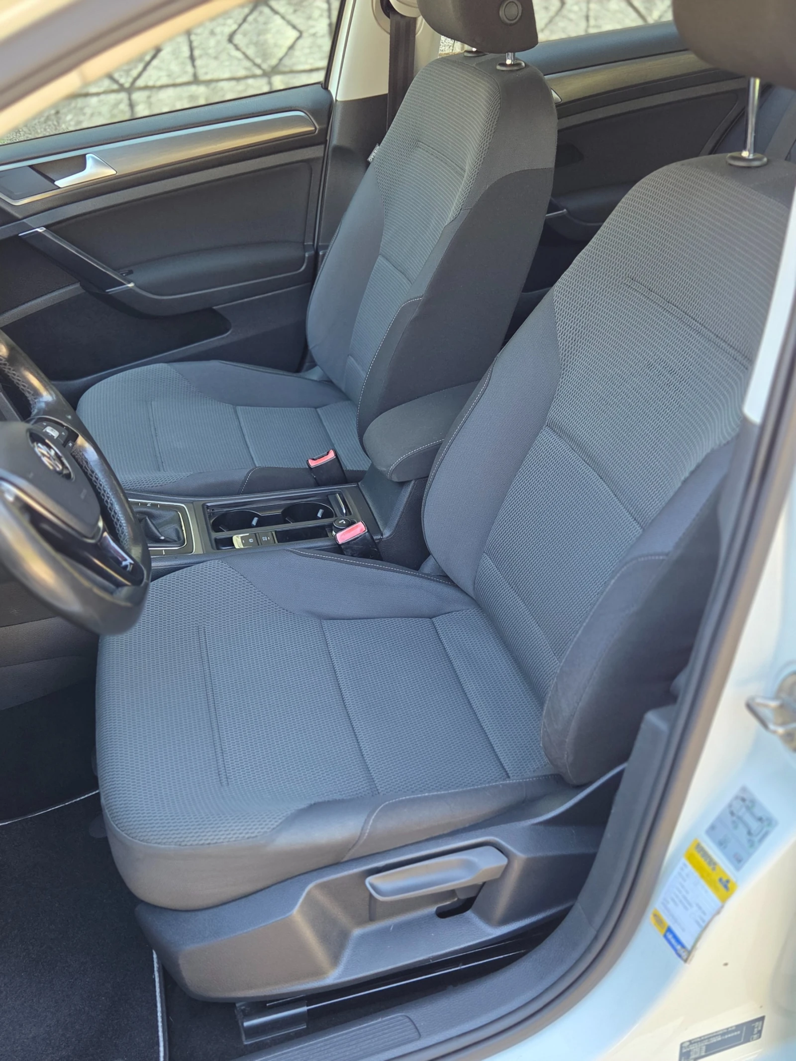 VW Golf 1.6TDI Carplay* ������ | Mobile.bg � ����������� 5