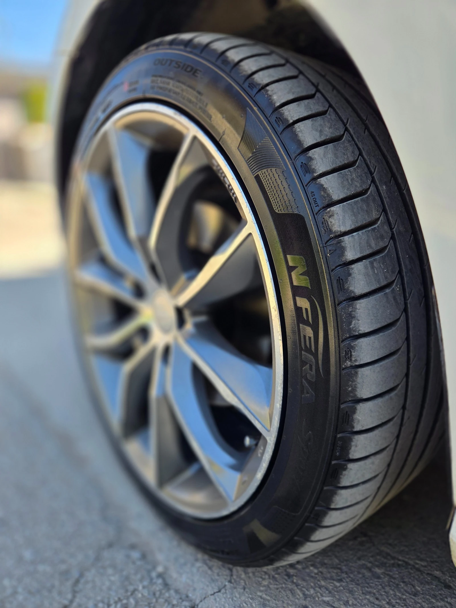 VW Golf 1.6TDI Carplay* ������ | Mobile.bg � ����������� 9