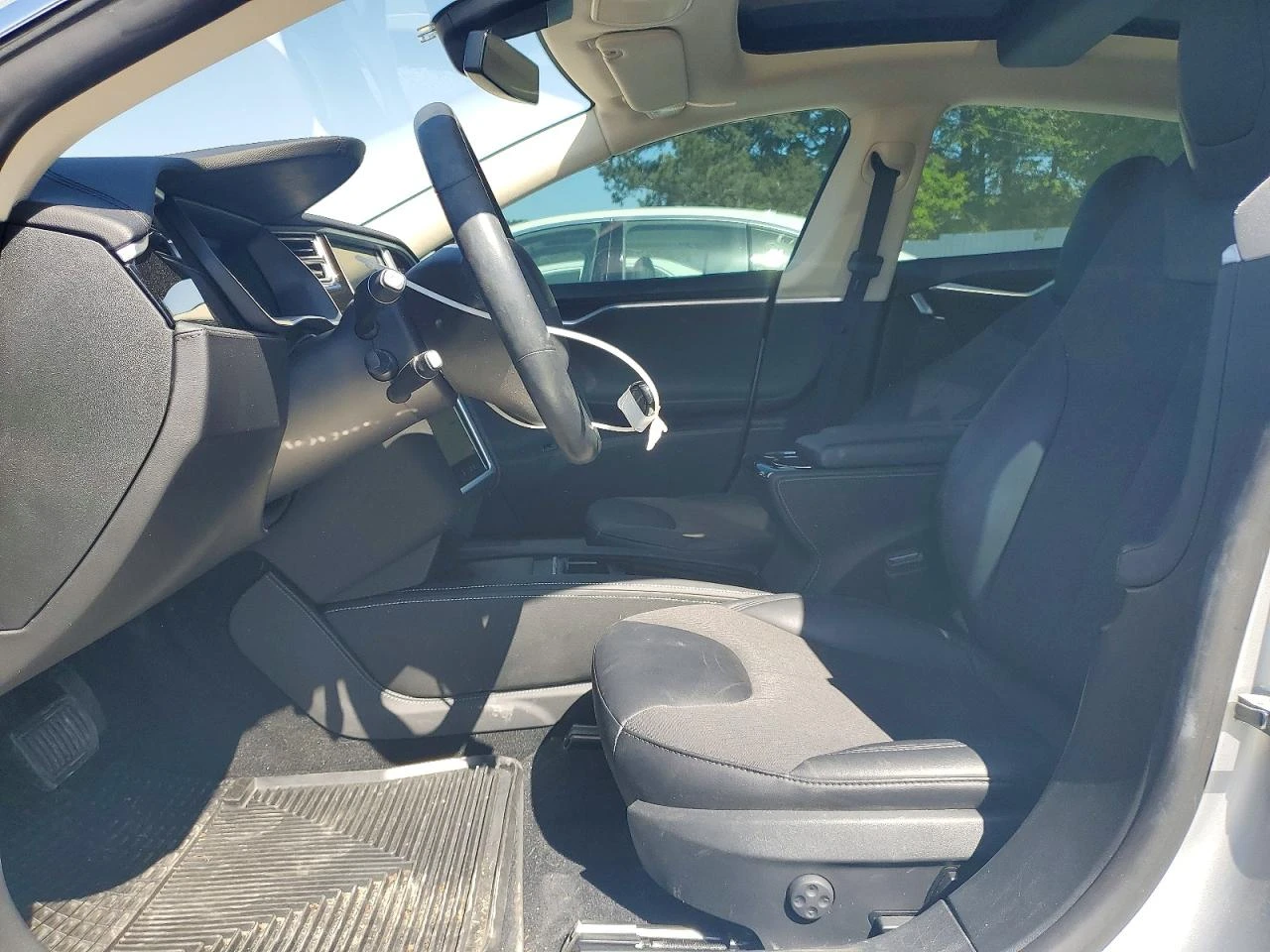 Tesla Model S 85 RWD, снимка 6 - Автомобили и джипове - 54358129