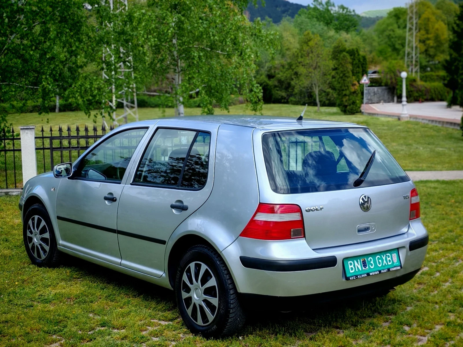 VW Golf 1.9TDI(90)* FACELIFT* НОВ ВНОС* , снимка 4 - Автомобили и джипове - 54382888