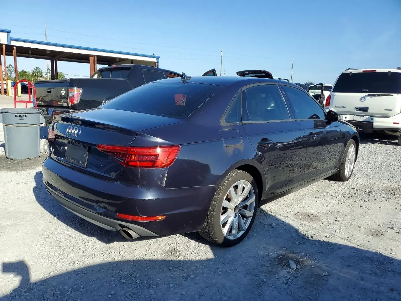 Audi A4 PREMIUM, снимка 5 - Автомобили и джипове - 54589806
