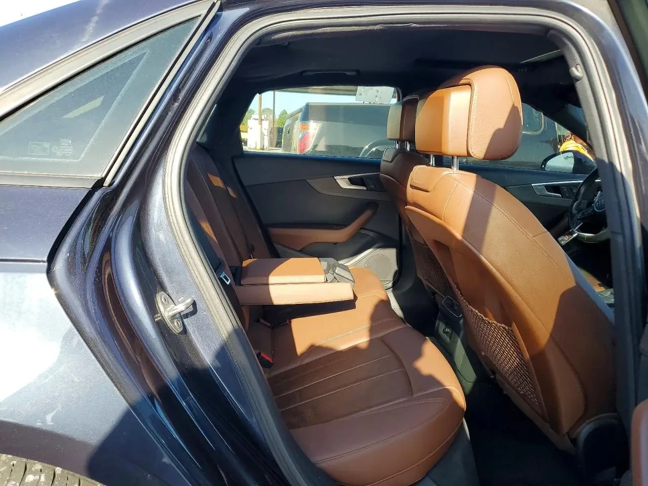 Audi A4 PREMIUM, снимка 9 - Автомобили и джипове - 54589806