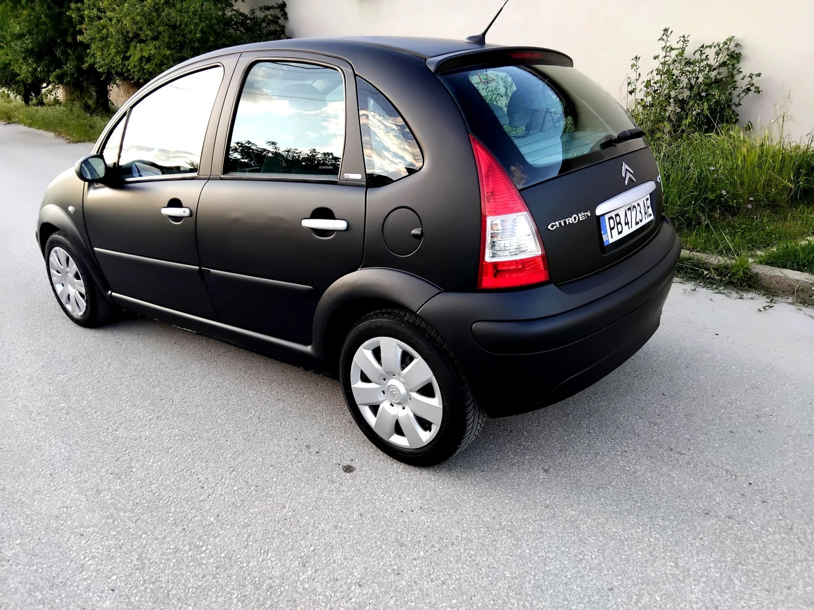 Citroen C3 1.4i.75k + КЛИМА + ГАЗОВ ИНЖЕКЦИОН. 2007г , снимка 6 - Автомобили и джипове - 54594149