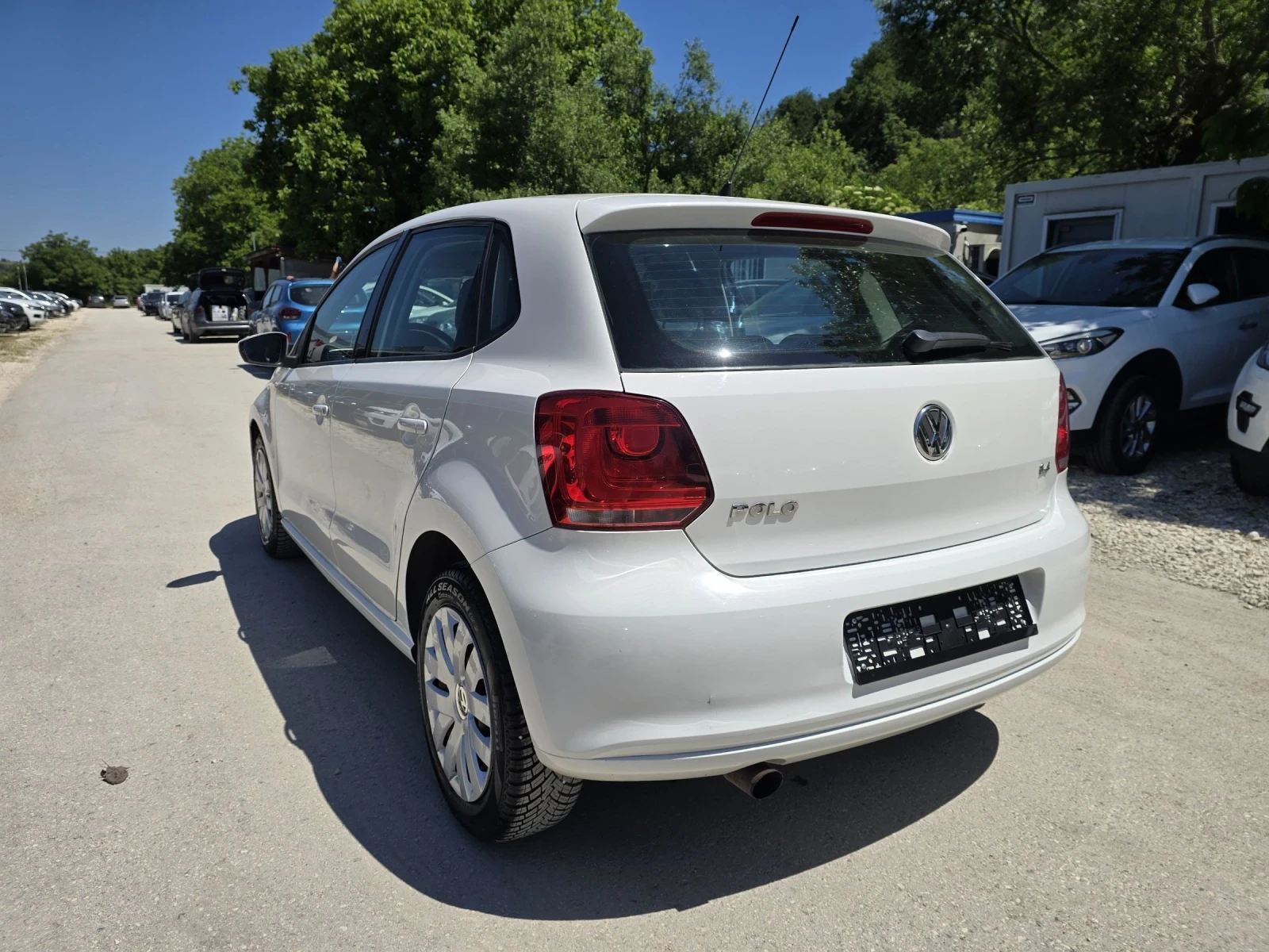 VW Polo 1.4i 86к.с Топ състояние , снимка 4 - Автомобили и джипове - 54683545
