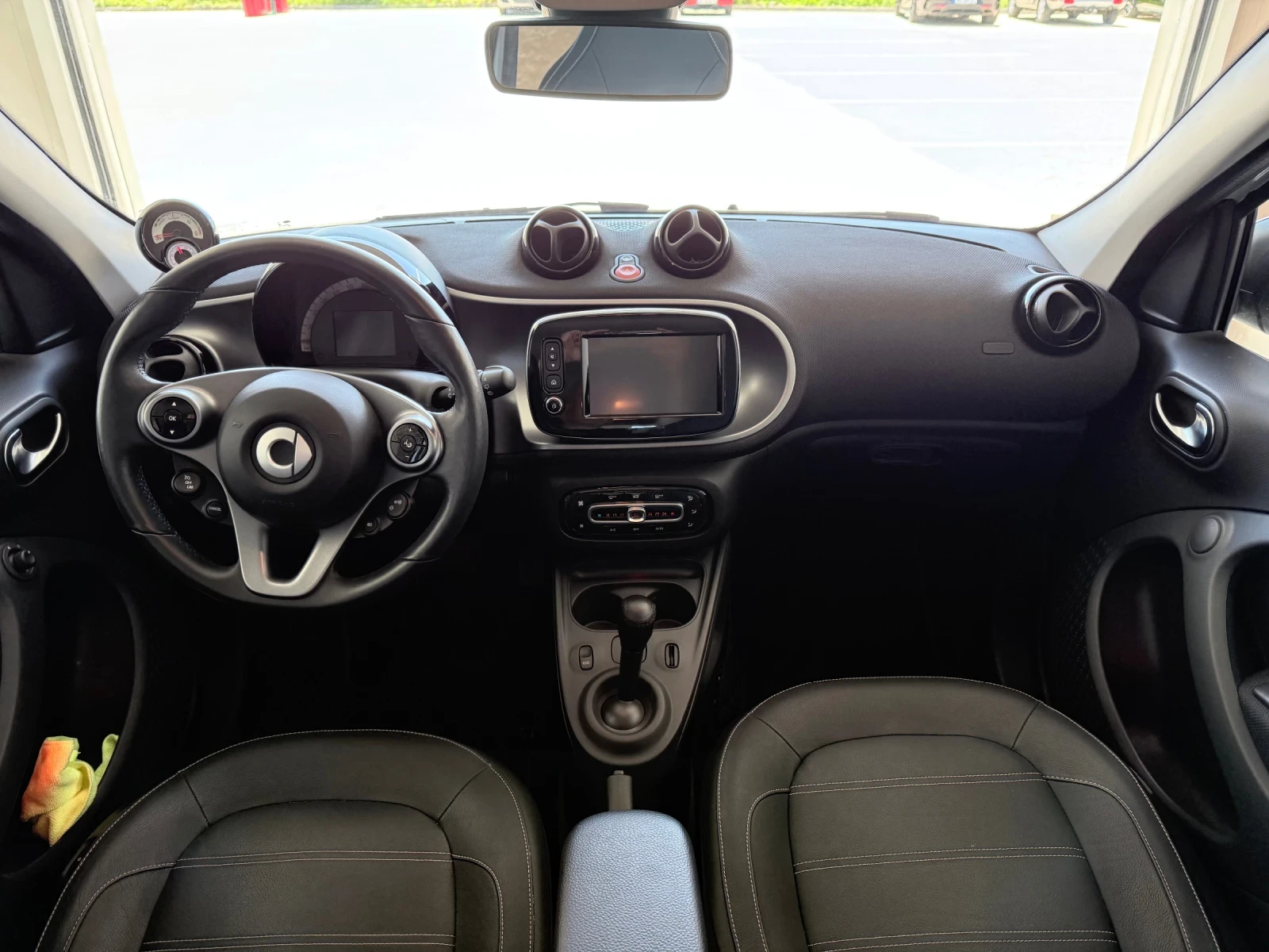 Smart Forfour, снимка 6 - Автомобили и джипове - 54719451