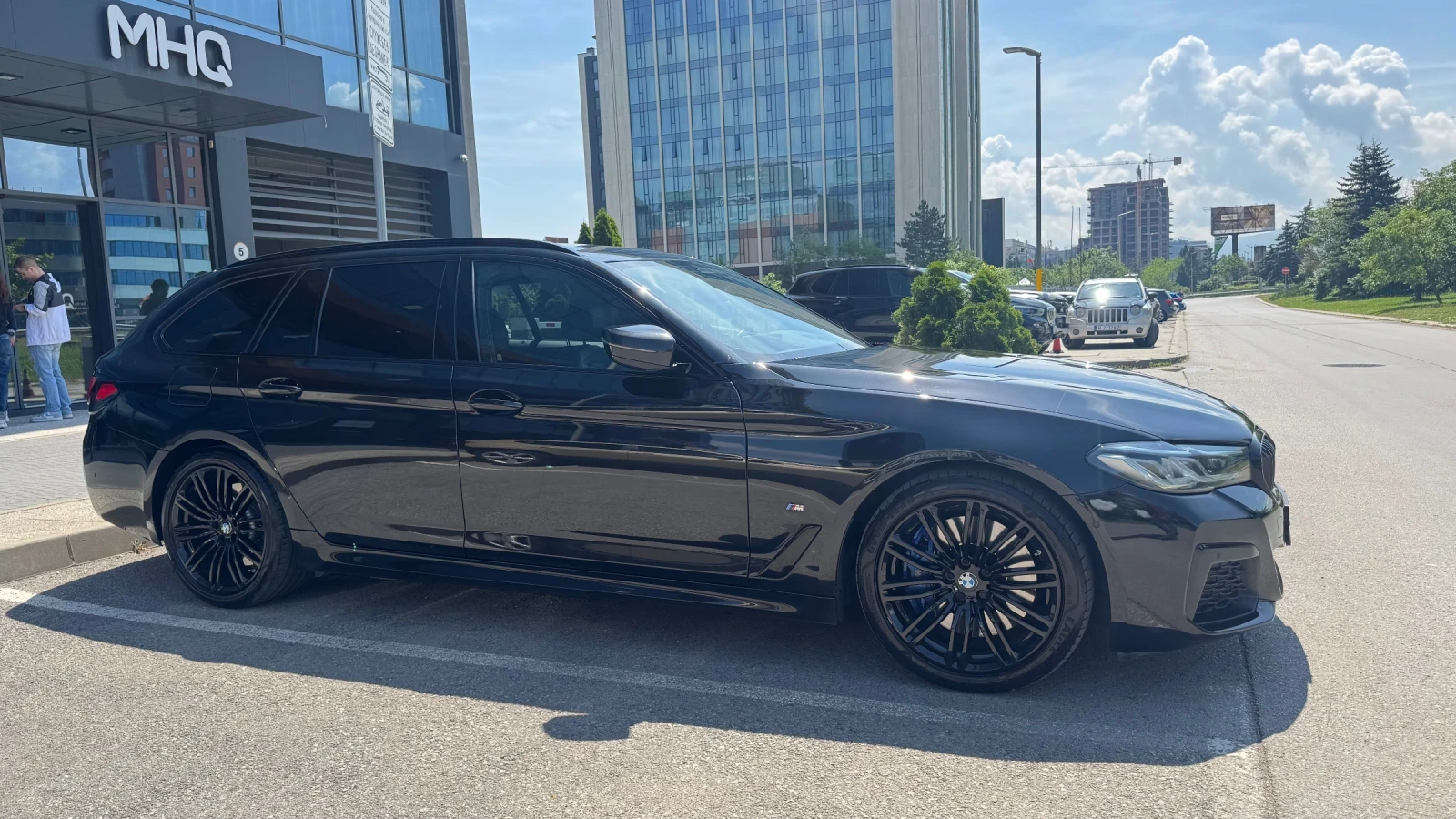 BMW 530 XDrive M Mild Hybrid , снимка 2 - Автомобили и джипове - 54781747