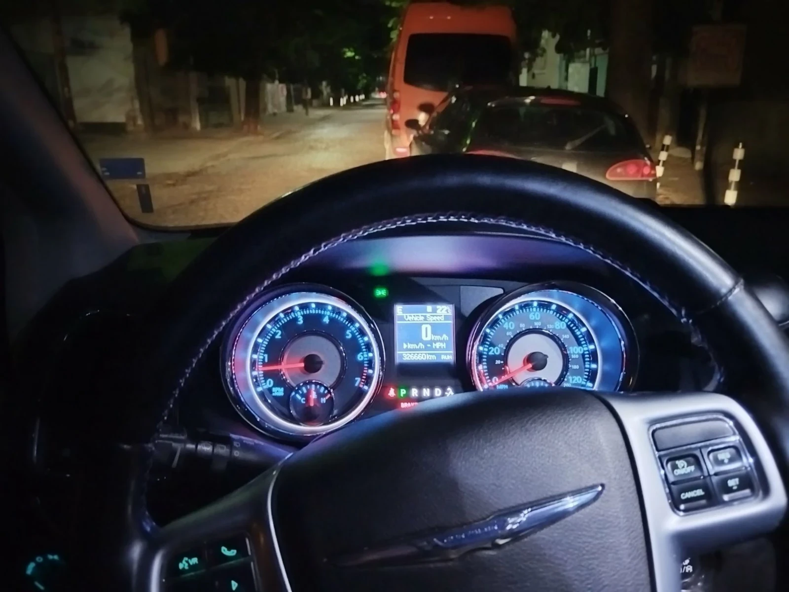 Chrysler Town and Country | Mobile.bg � ����������� 9