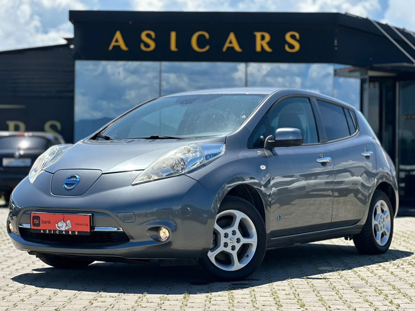 Nissan Leaf  / 24kWH / TOP / 