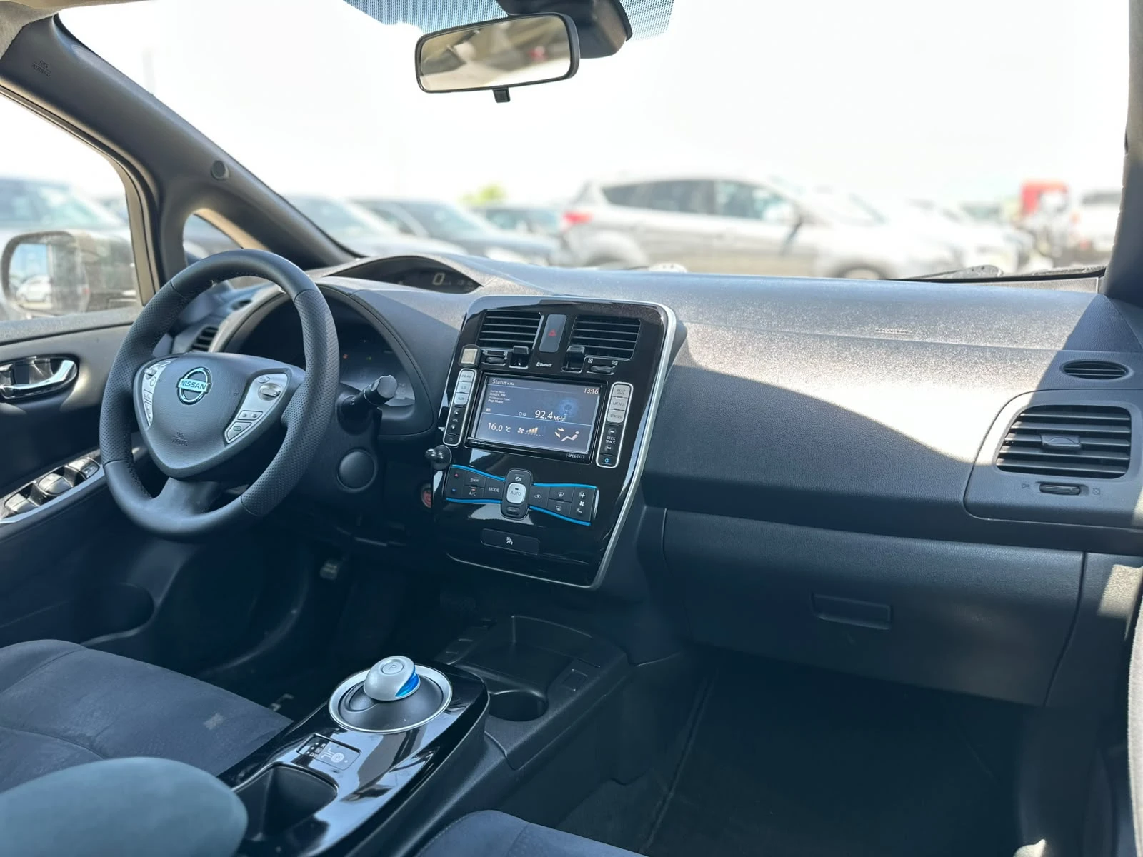 Nissan Leaf  / 24kWH / TOP / , снимка 12 - Автомобили и джипове - 54853759