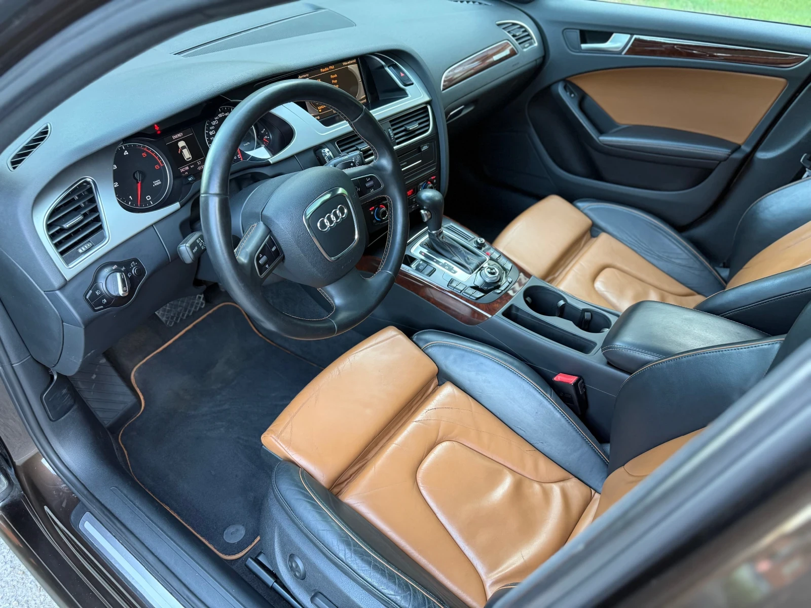 Audi A4 S line / Exclusive / Quattro / 3.0 tdi 239к.с. , снимка 9 - Автомобили и джипове - 55072431