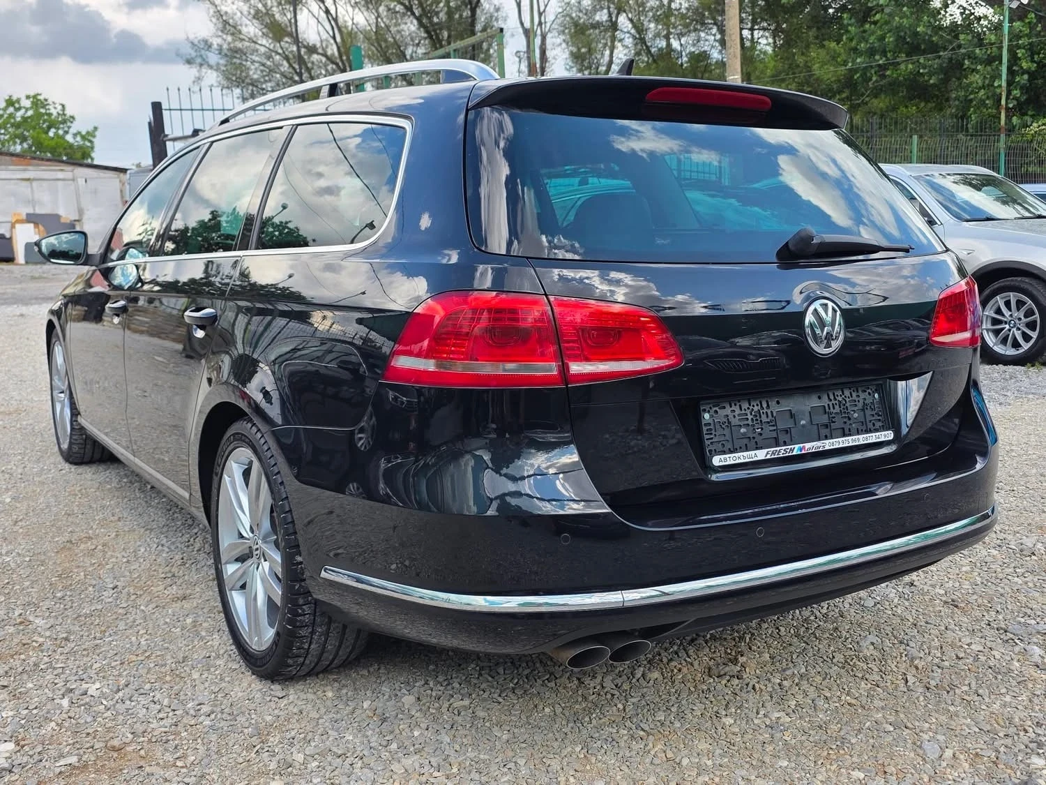 VW Passat 2.0TDI 170K.C. / АВТОМАТ / ЛЕД / КОЖА / НАВИ / , снимка 3 - Автомобили и джипове - 55238653