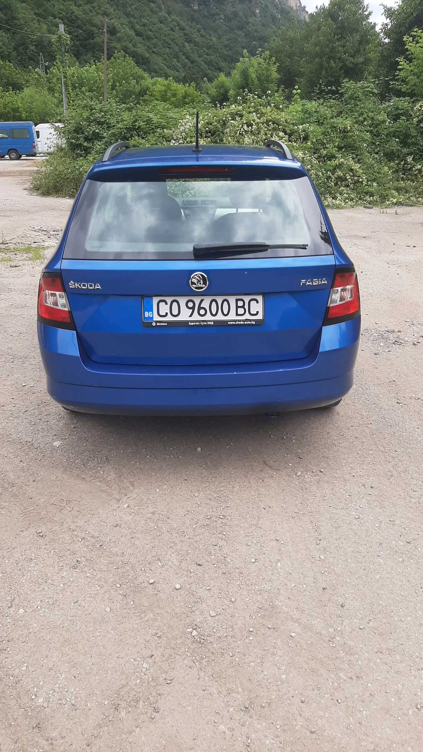 Skoda Fabia, снимка 11 - Автомобили и джипове - 55249192